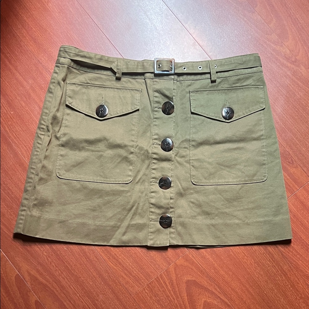 Rebecca Minkoff Khaki Button-Front Mini Skirt army green tortoise button M